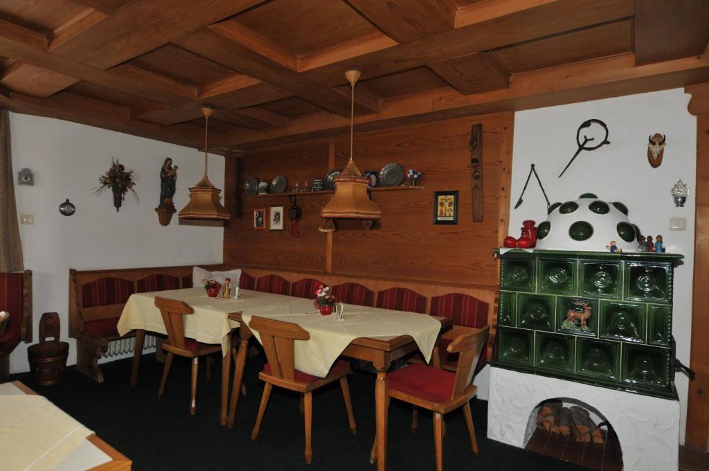 Fruehstueckspension & Appartements Eugenie كيتزبوهيل المظهر الخارجي الصورة